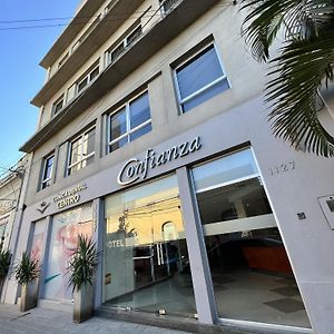 Hotel Confianza I